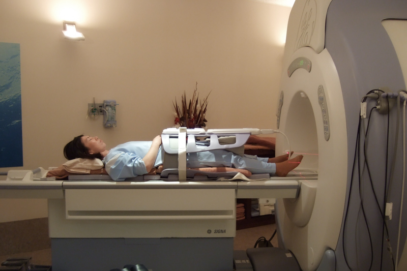 【STEP.8】骨盤MRI（女性のみ）